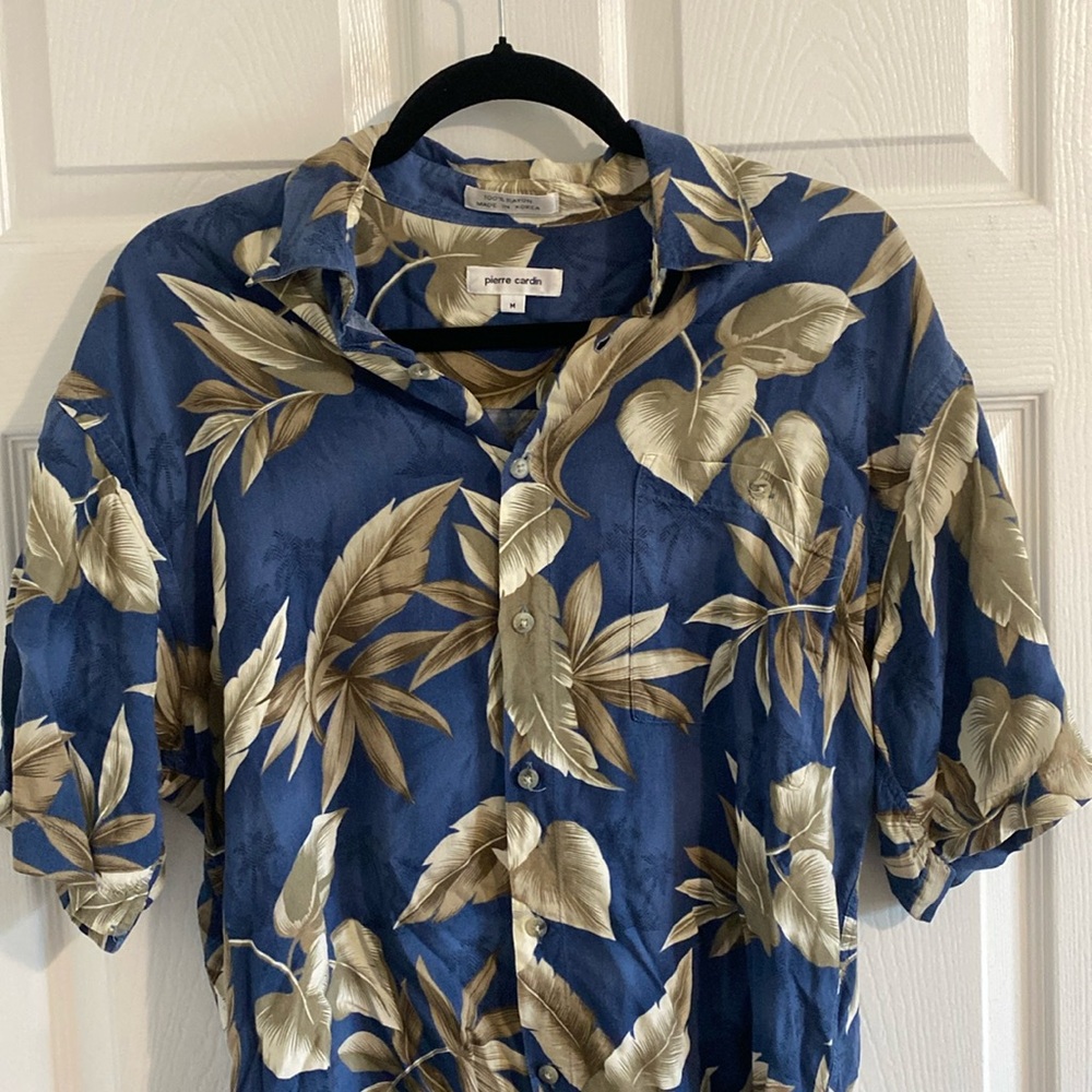 Hawaiian Button Up